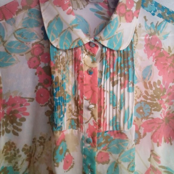 Emma James Blouse M Short Sleeve Button Up Sheer Floral Blue Pink - Picture 8 of 16